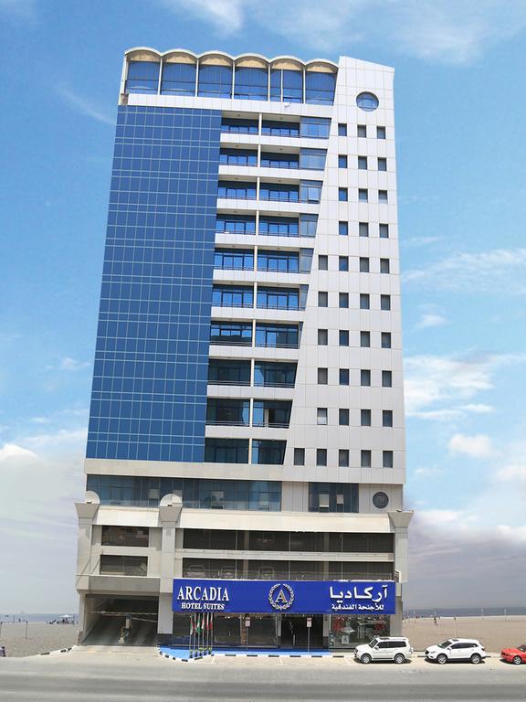 Arcadia Hotel Suites Шарджа Екстериор снимка