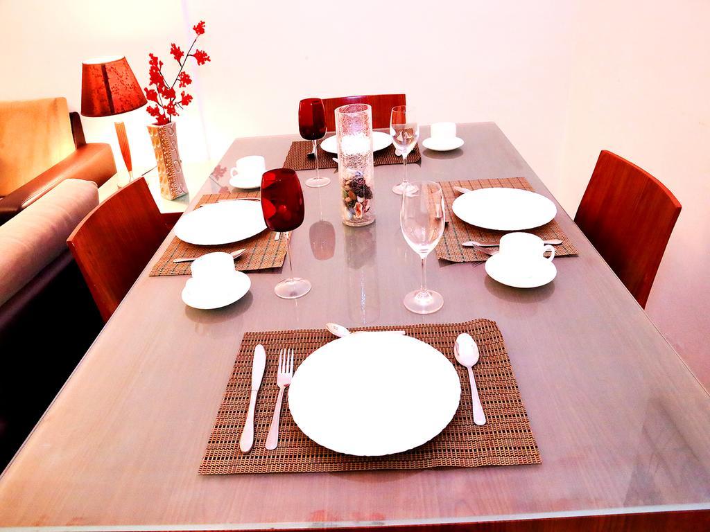 Arcadia Hotel Suites Шарджа Стая снимка