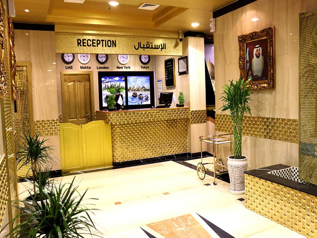 Arcadia Hotel Suites Шарджа Екстериор снимка